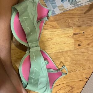 PINK Victoria's Secret Green and Pink Bra